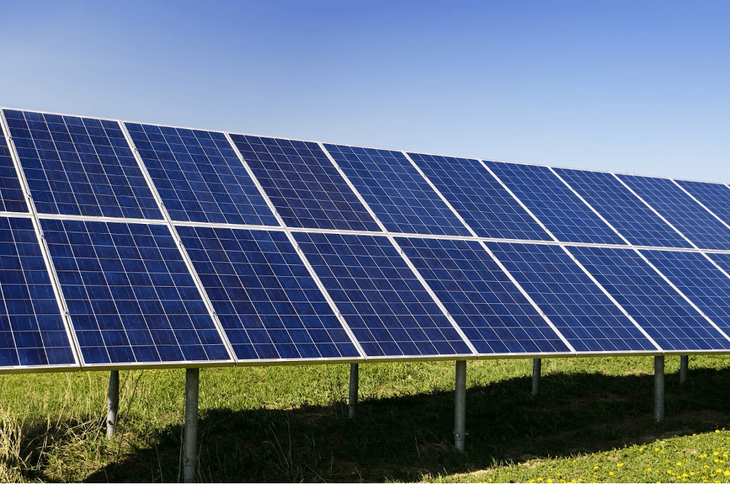 3 Reasons Your Home May Benefit from Ground Mounted Solar Panels